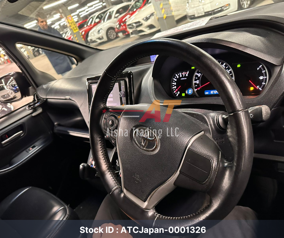 2014 Toyota Voxy